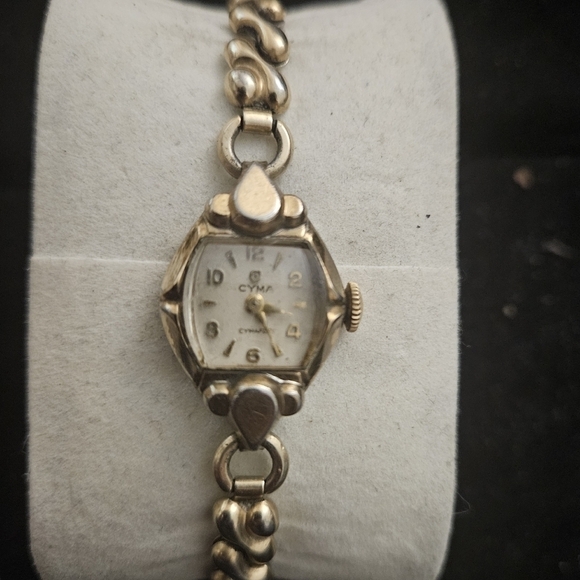 STUNNING VINTAGE CYMA WOMENS WATCH GOLD-TONE - Picture 2 of 5